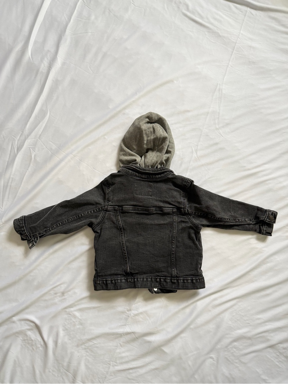 Old Navy Toddler Boys 3T Black Denim Hooded Trucker Jacket Stretch - Picture 4 of 7